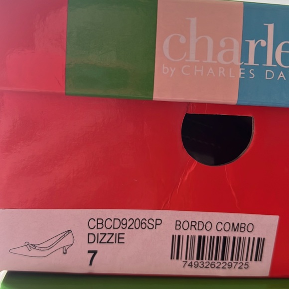 Charles by Charles David Bordo Combo Dizzie Kitten Heel Pumps US 7 (M, B) - Picture 6 of 6